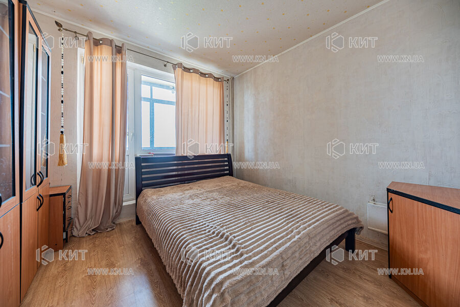 Продажа квартиры Харьков, Спортивная, Гагарина, Защитников, 69.2м²