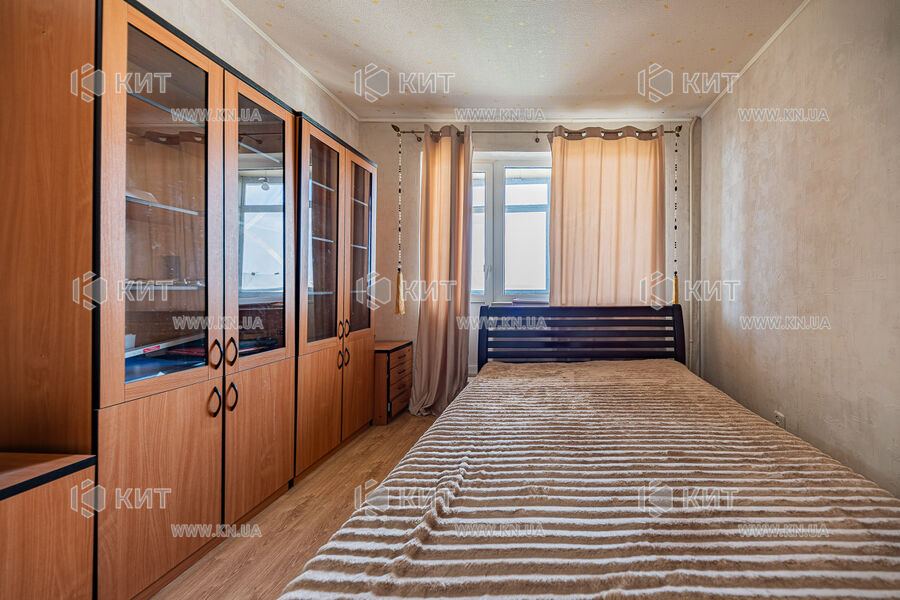 Продажа квартиры Харьков, Спортивная, Гагарина, Защитников, 69.2м²
