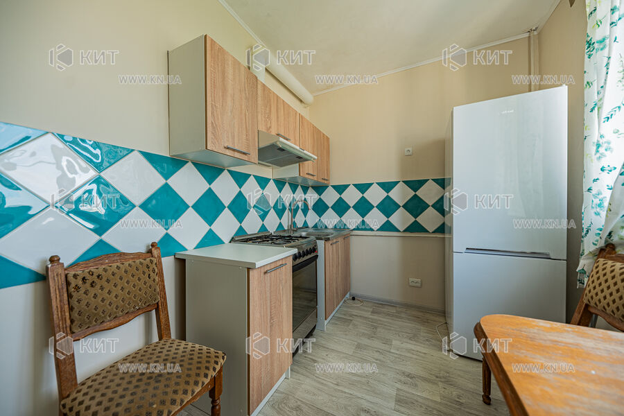 Продажа квартиры Харьков, Спортивная, Гагарина, Защитников, 69.2м²