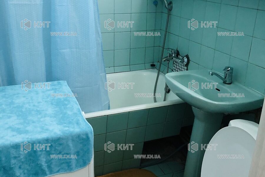 Продаж квартири Харків, ХТЗ, Рогань, 46.7м²