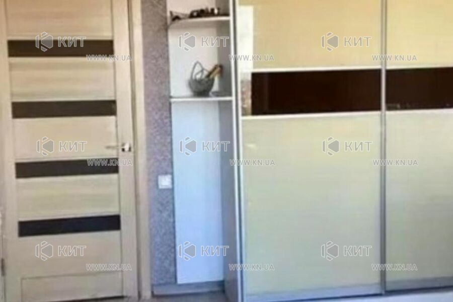 Продажа квартиры Харьков, ХТЗ, Рогань, 64м²