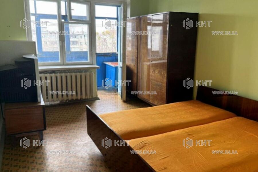 Продаж квартири Харків, ХТЗ, Рогань, 50м²