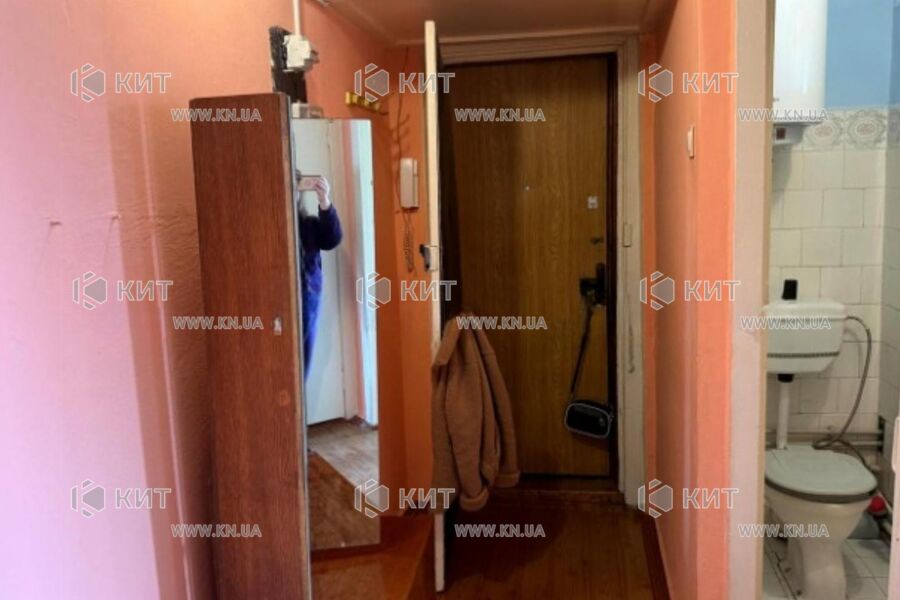 Продаж квартири Харків, ХТЗ, Рогань, 50м²