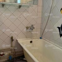 Продаж квартири Харків, ХТЗ, Рогань, 50м²