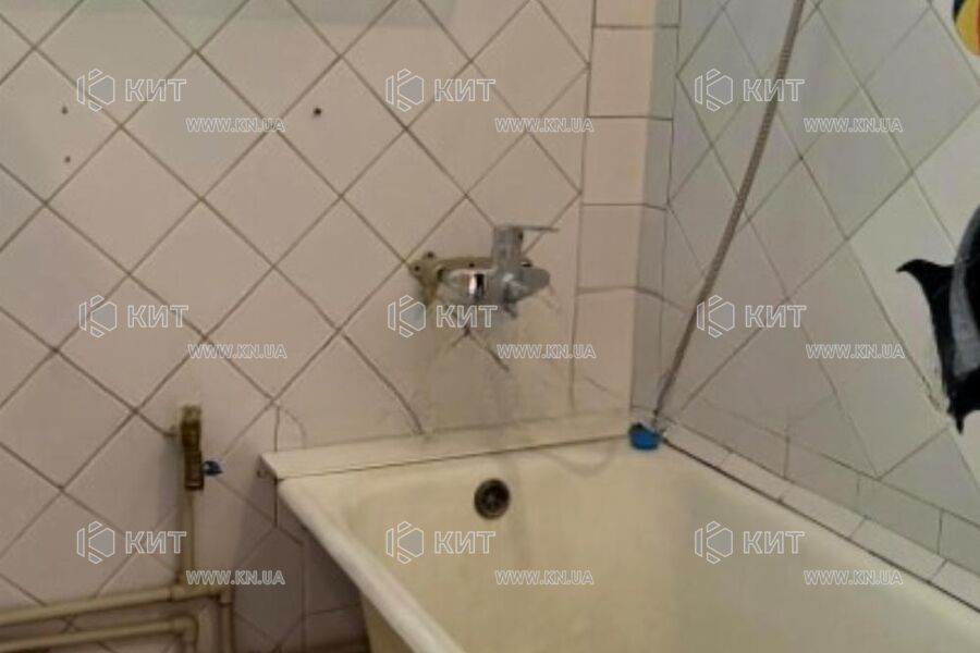 Продаж квартири Харків, ХТЗ, Рогань, 50м²