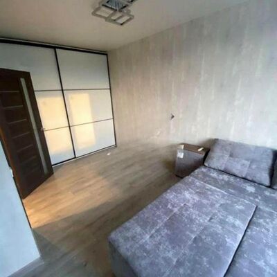 Продажа 	 Харьков, Птичка Барабашова ул.   14В
