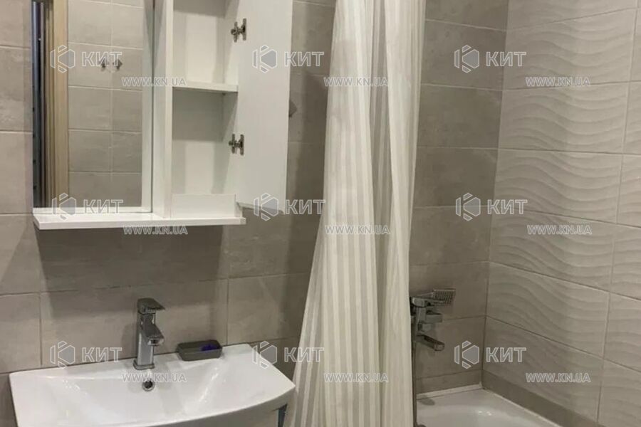 Продаж квартири Харків, ХТЗ, Рогань, 40м²