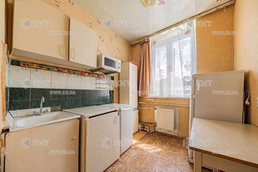 Продажа квартиры Харьков, ХТЗ, Рогань, 29м²