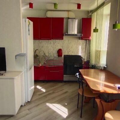 Продажа 	 Харків,  Аерокосмічний (Гагаріна) пр.   38а