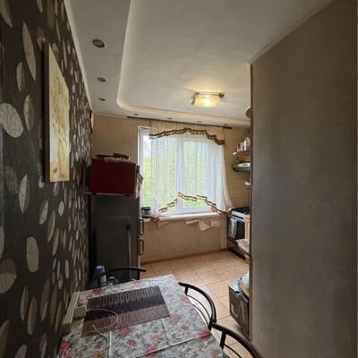 Продажа 	 Харьков,  Непокорённых (Героев Труда) ул.   36