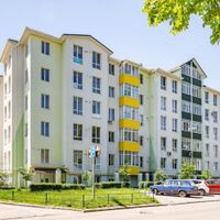 Продаж квартири Харків, ХТЗ, Рогань, 70м²