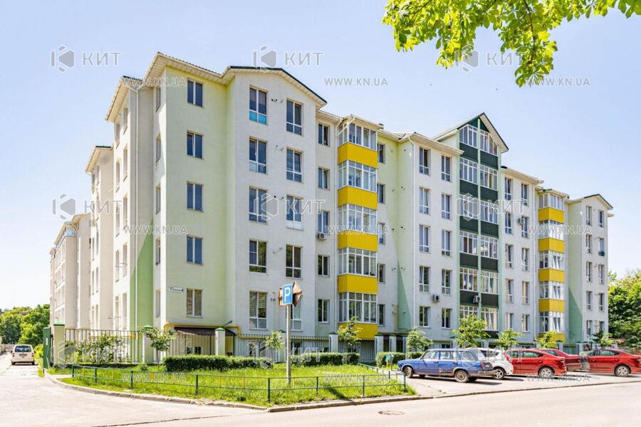 Продаж квартири Харків, ХТЗ, Рогань, 70м²