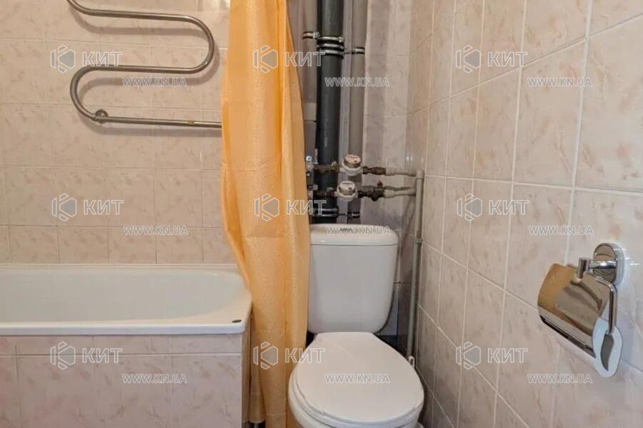 Продаж квартири Харків, ХТЗ, Рогань, 33м²