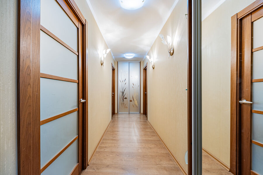 Продажа квартиры Харьков, Спортивная, Гагарина, Защитников, 64м²