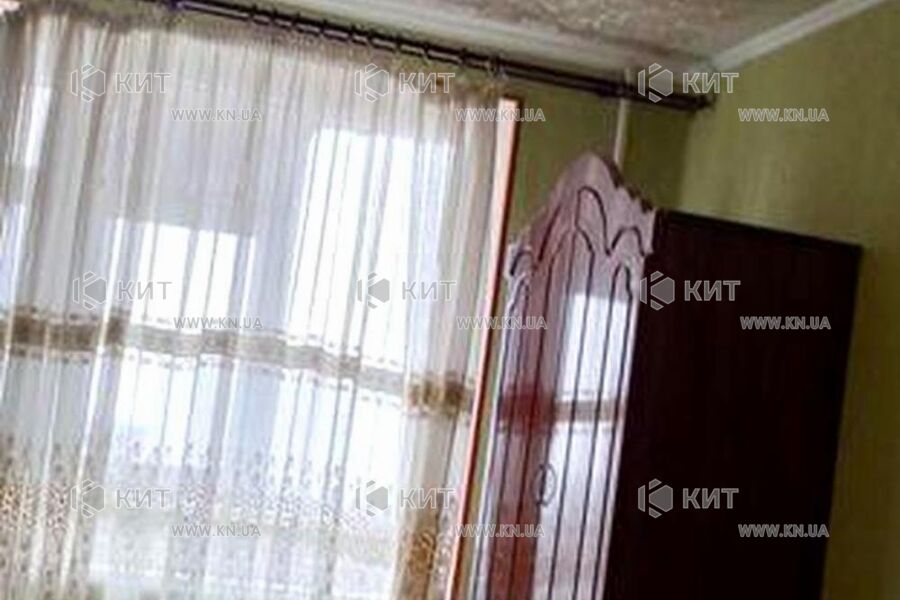 Продаж квартири Харків, ХТЗ, Рогань, 33м²