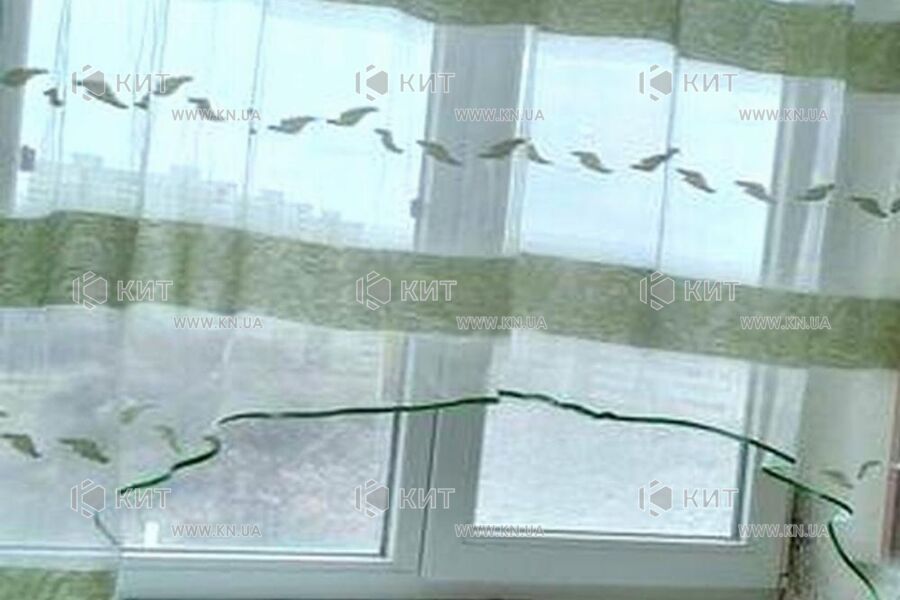 Продаж квартири Харків, ХТЗ, Рогань, 33м²
