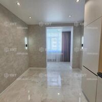 Продаж квартири Харків, ХТЗ, Рогань, 42м²