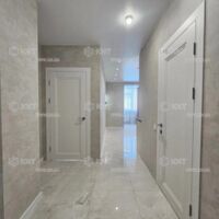 Продаж квартири Харків, ХТЗ, Рогань, 42м²