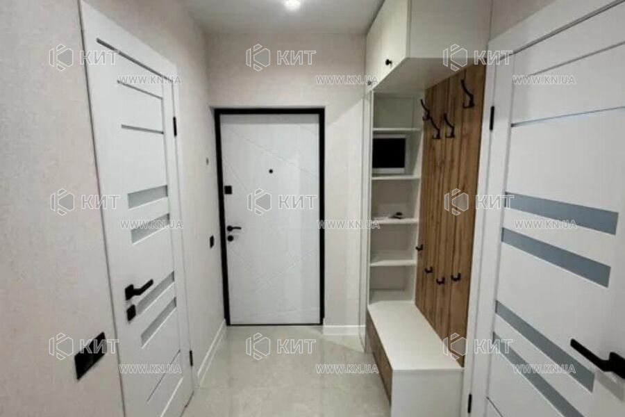 Продаж квартири Харків, ХТЗ, Рогань, 37м²
