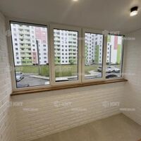Продаж квартири Харків, ХТЗ, Рогань, 37м²