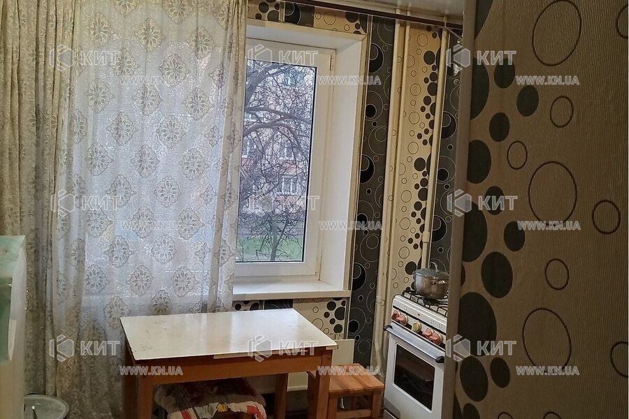 Продаж квартири Харків, ХТЗ, Рогань, 41.5м²