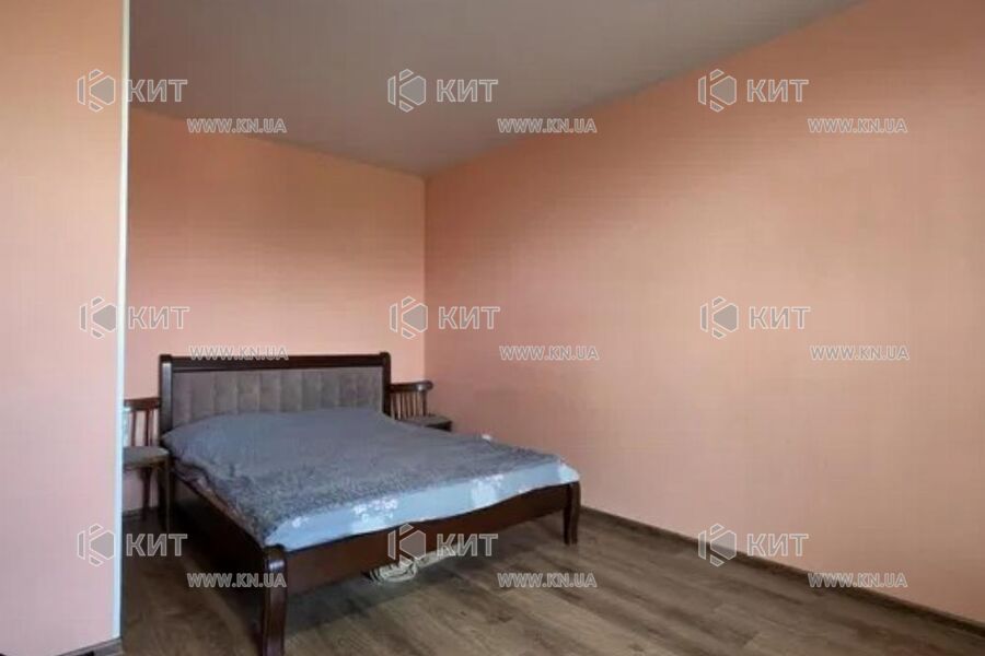 Продаж квартири Харків, ХТЗ, Рогань, 43м²