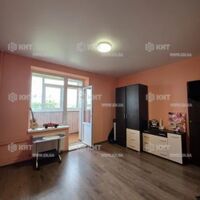Продаж квартири Харків, ХТЗ, Рогань, 43м²
