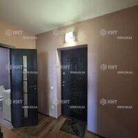 Продаж квартири Харків, ХТЗ, Рогань, 43м²