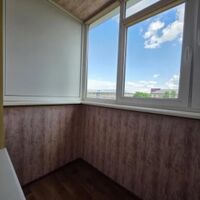 Продаж квартири Харків, ХТЗ, Рогань, 43м²