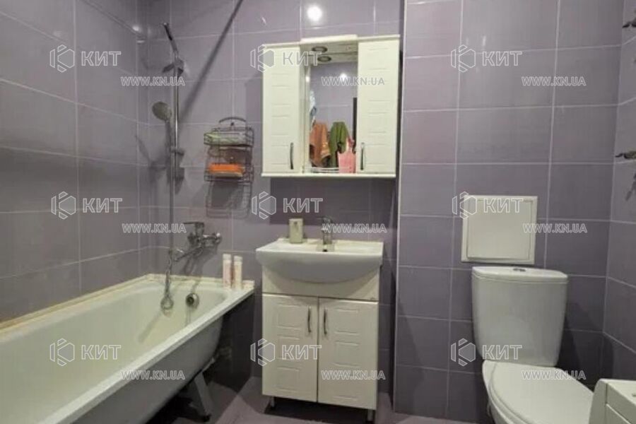 Продаж квартири Харків, ХТЗ, Рогань, 43м²