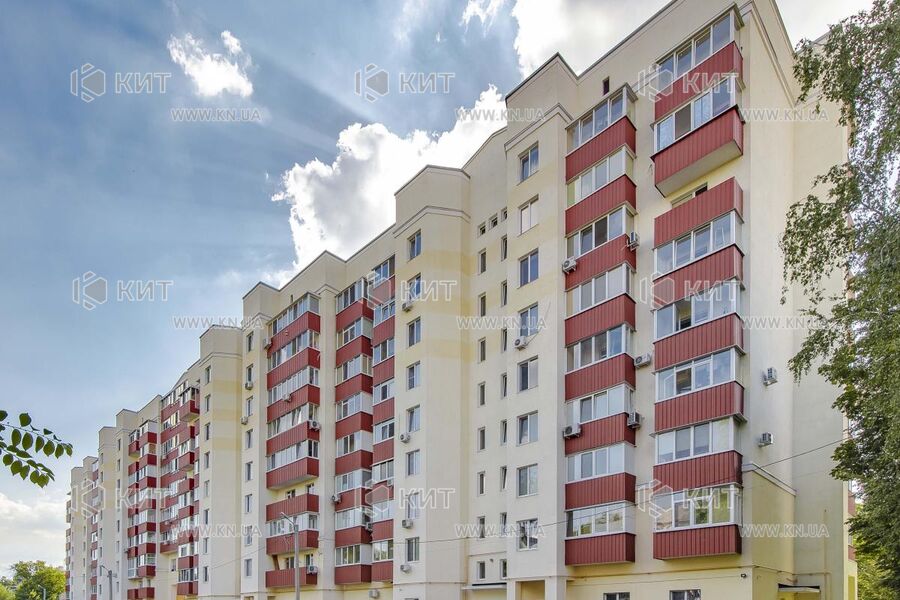 Продаж квартири Харків, ХТЗ, Рогань, 43м²