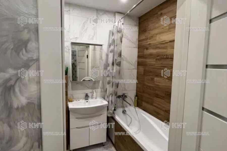 Продажа квартиры Харьков, Салтовка(Бараб.,Украина), 33м²