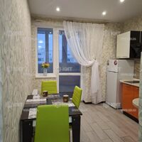 Продаж квартири Харків, ХТЗ, Рогань, 39м²