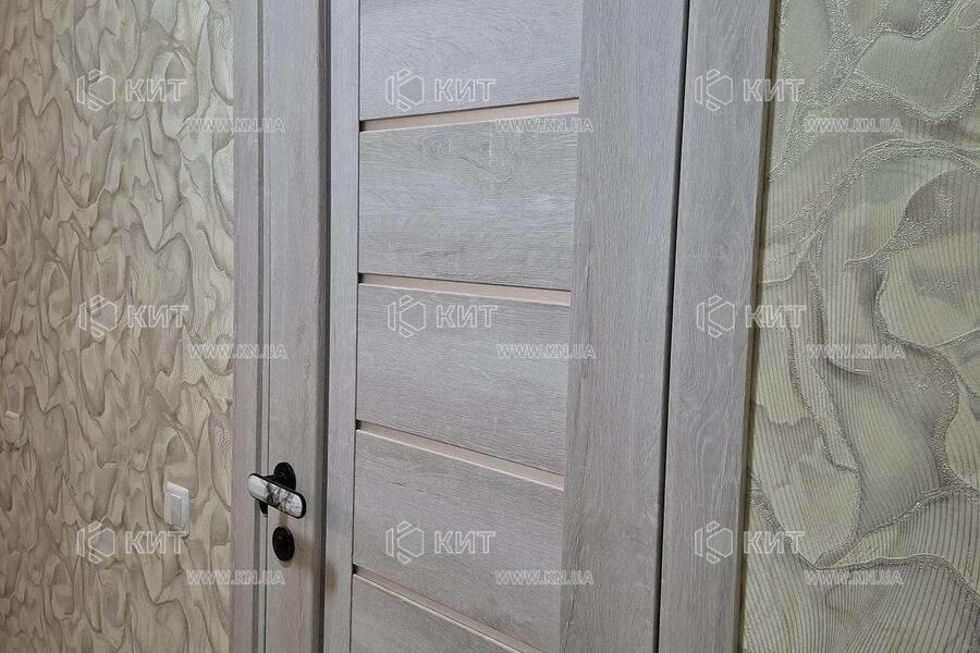 Продаж квартири Харків, ХТЗ, Рогань, 39м²