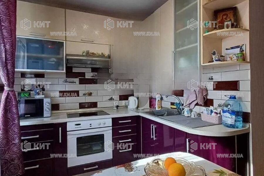 Продаж квартири Харків, Олексіївка, 70м²