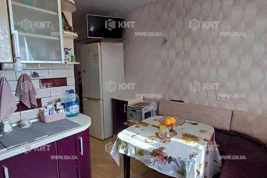 Продаж квартири Харків, Олексіївка, 70м²