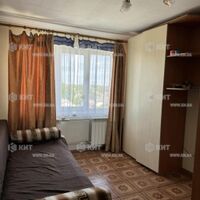 Продаж квартири Харків, ХТЗ, Рогань, 21м²