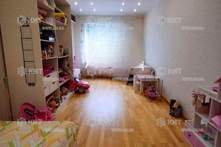 Продаж квартири Харків, Олексіївка, 102м²