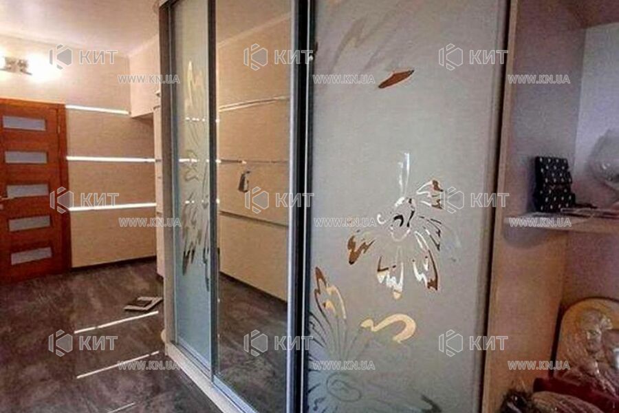 Продаж квартири Харків, Олексіївка, 102м²