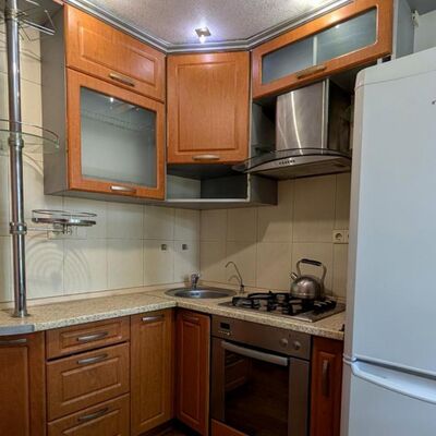 Продажа 	 Харьков,  Александровский (Косиора) пр.   93/16