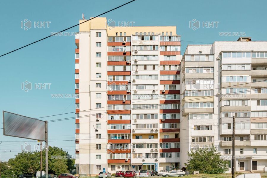 Продажа квартиры Харьков, ХТЗ, Рогань, 38м²