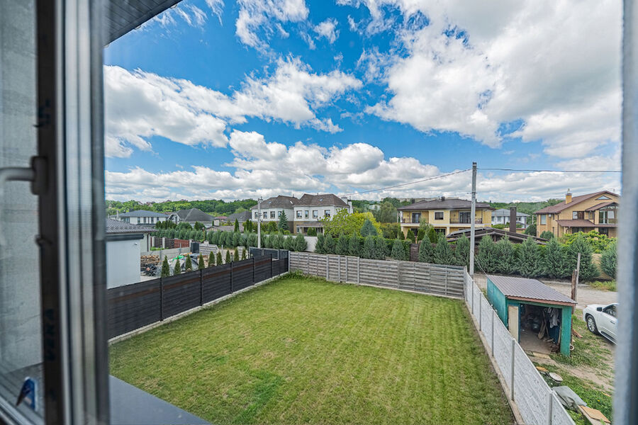 Продажа дома Харьков, Великая Даниловка, 150м²