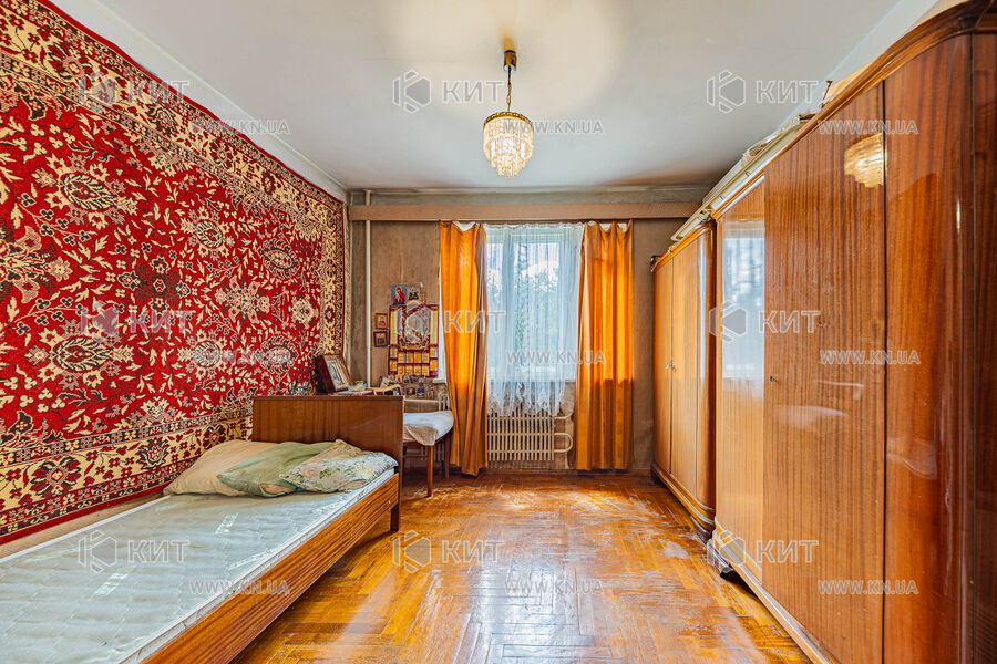 Продажа квартиры Харьков, ХТЗ, Рогань, 70.6м²