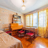 Продажа квартиры Харьков, ХТЗ, Рогань, 70.6м²