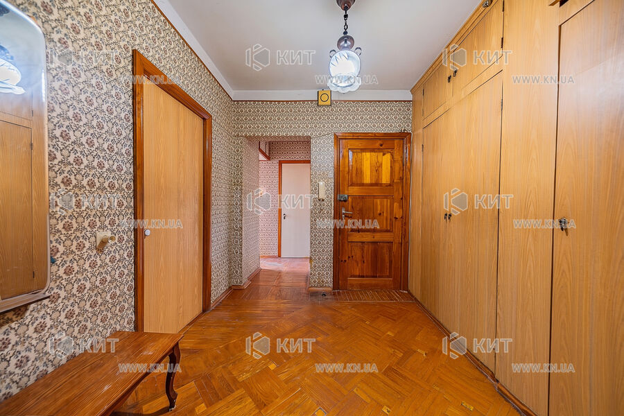 Продажа квартиры Харьков, ХТЗ, Рогань, 70.6м²