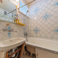 Продажа квартиры Харьков, ХТЗ, Рогань, 70.6м²