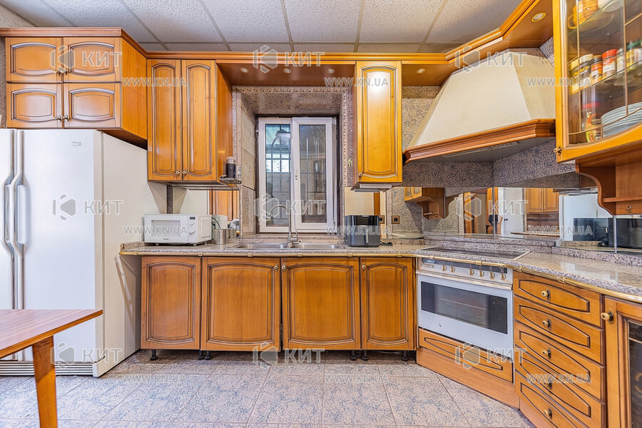 Продажа квартиры Харьков, Центр, 158м²