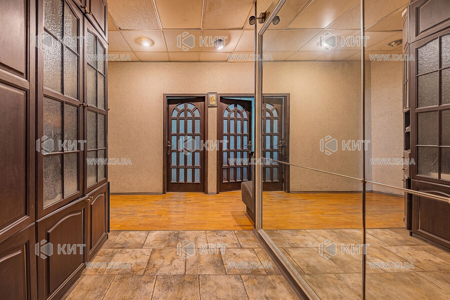 Продажа квартиры Харьков, Центр, 158м²