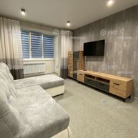 Продаж квартири Харків, ХТЗ, Рогань, 71.8м²