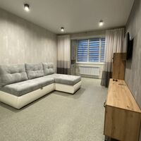 Продаж квартири Харків, ХТЗ, Рогань, 71.8м²